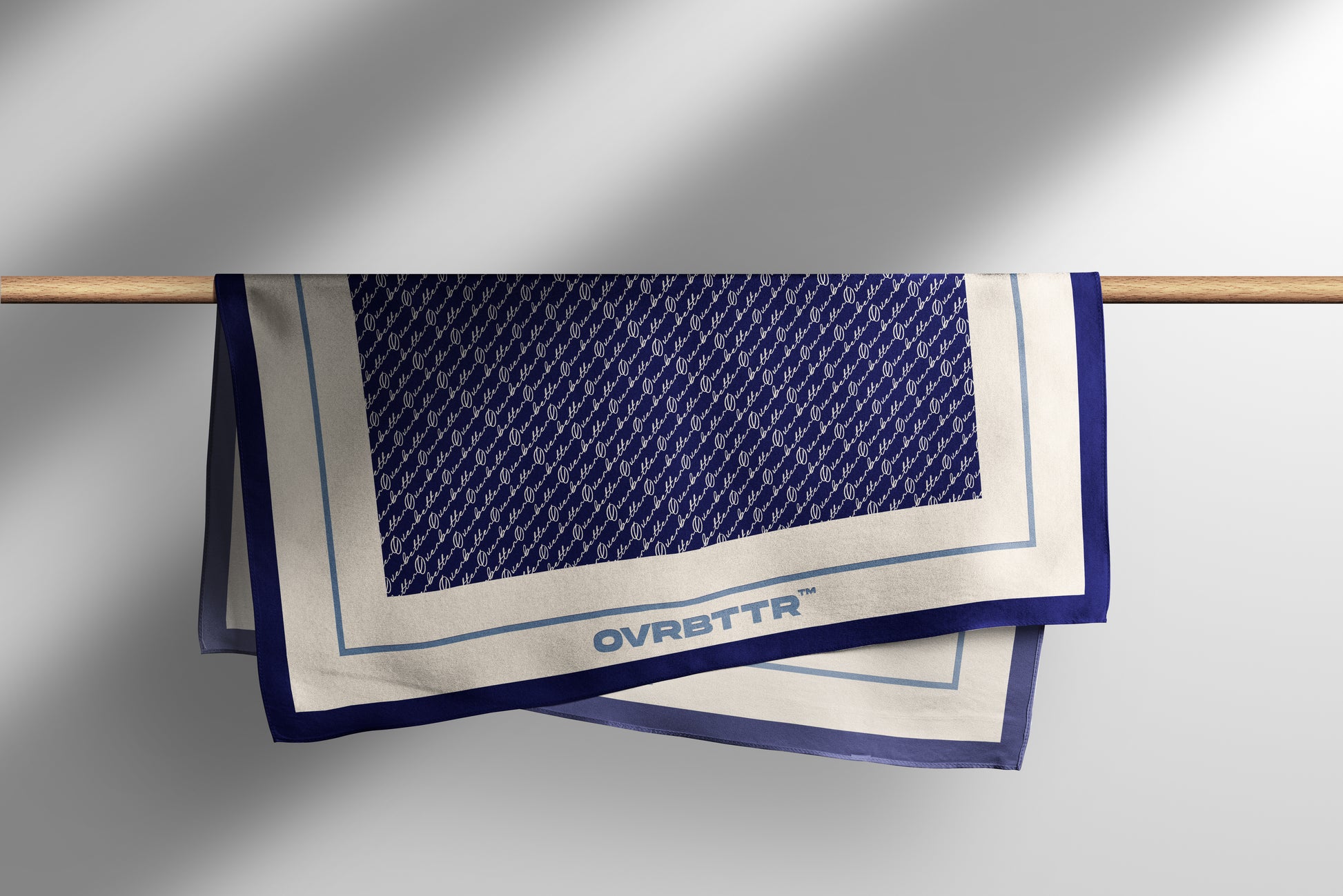 HANKIE ELEGANCE
