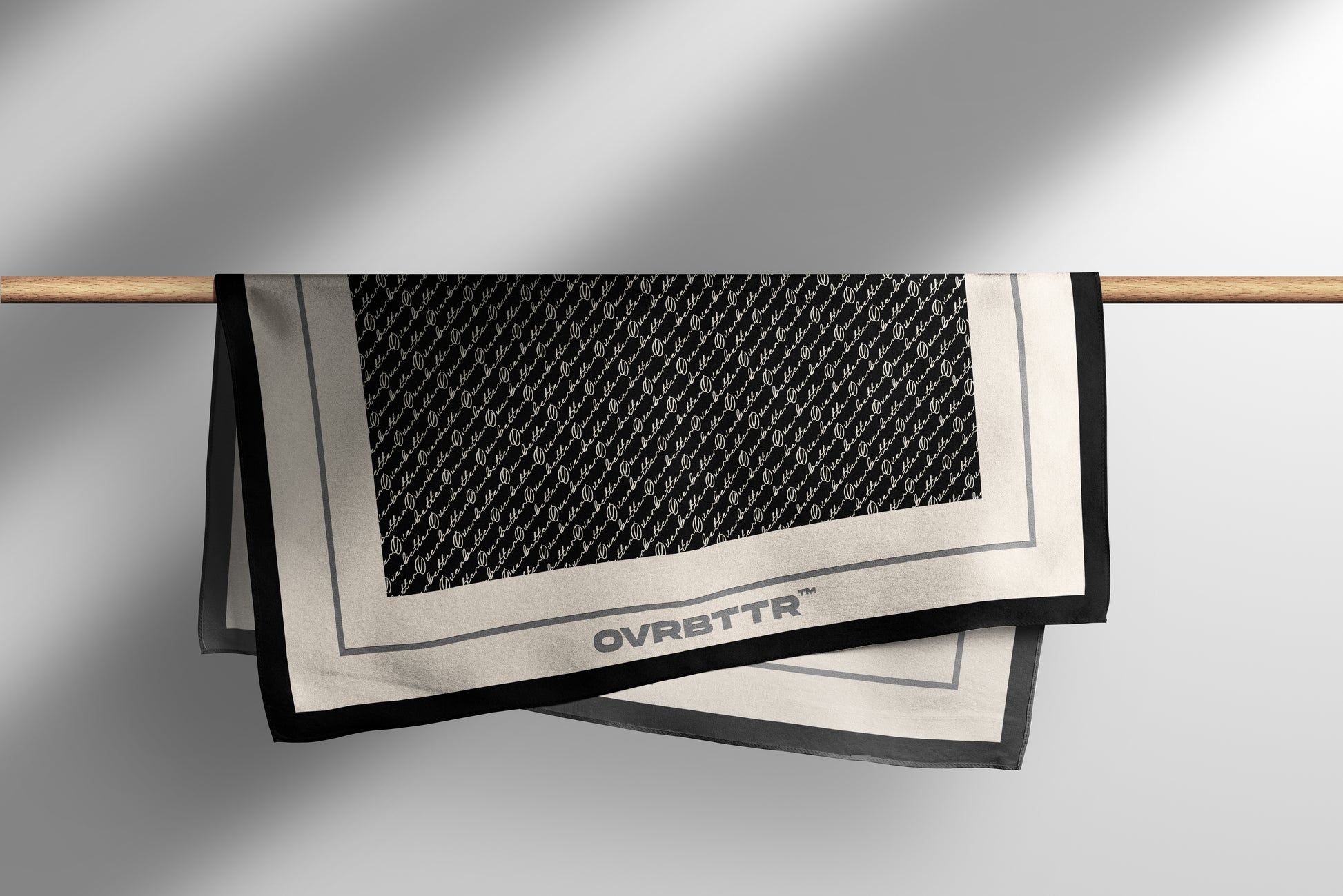 HANKIE ELEGANCE